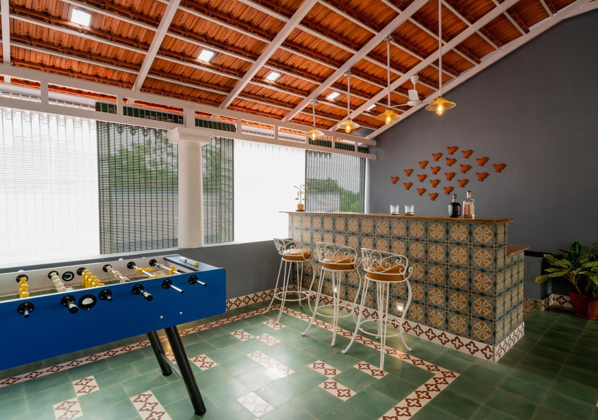 Elivaas 5 Bhk With Pvt Pool, Entertainment Room & Glass House - Bludoor Marmagao Bagian luar foto